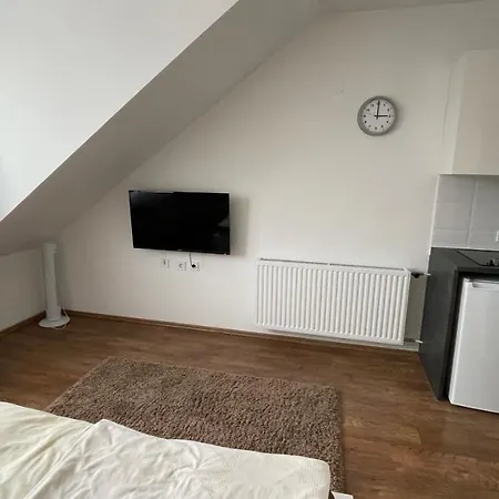 公寓 City Apartman Balatonföldvár