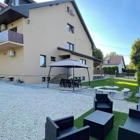 Apartman CITY Apartmanház Balatonföldvár *