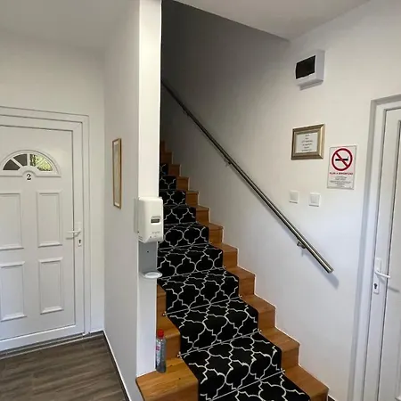 Apartman CITY Apartmanház Balatonföldvár *